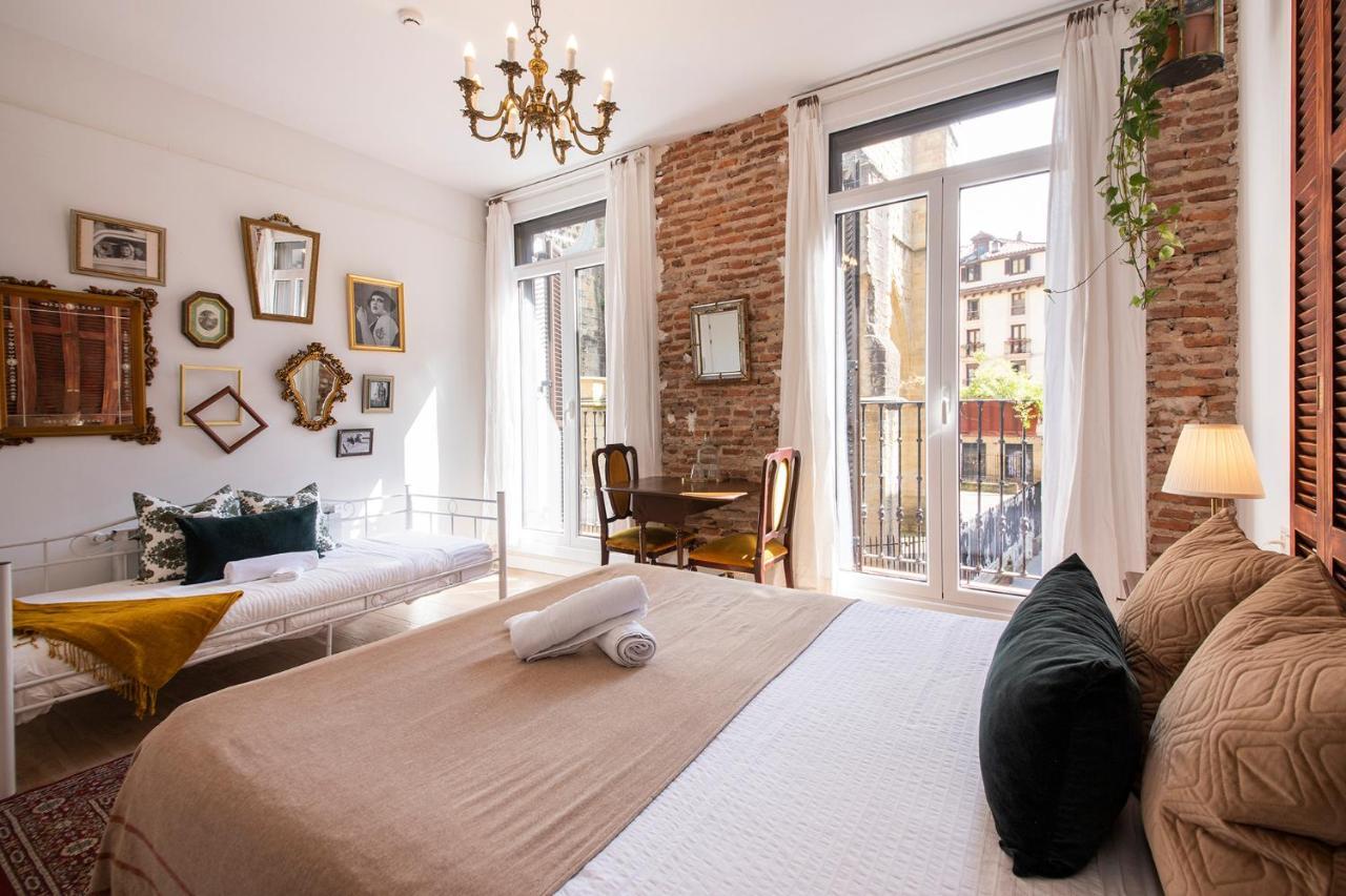 Off Beat Guesthouse - Self-Check-In - Sleep Conscious San Sebastian Exterior photo