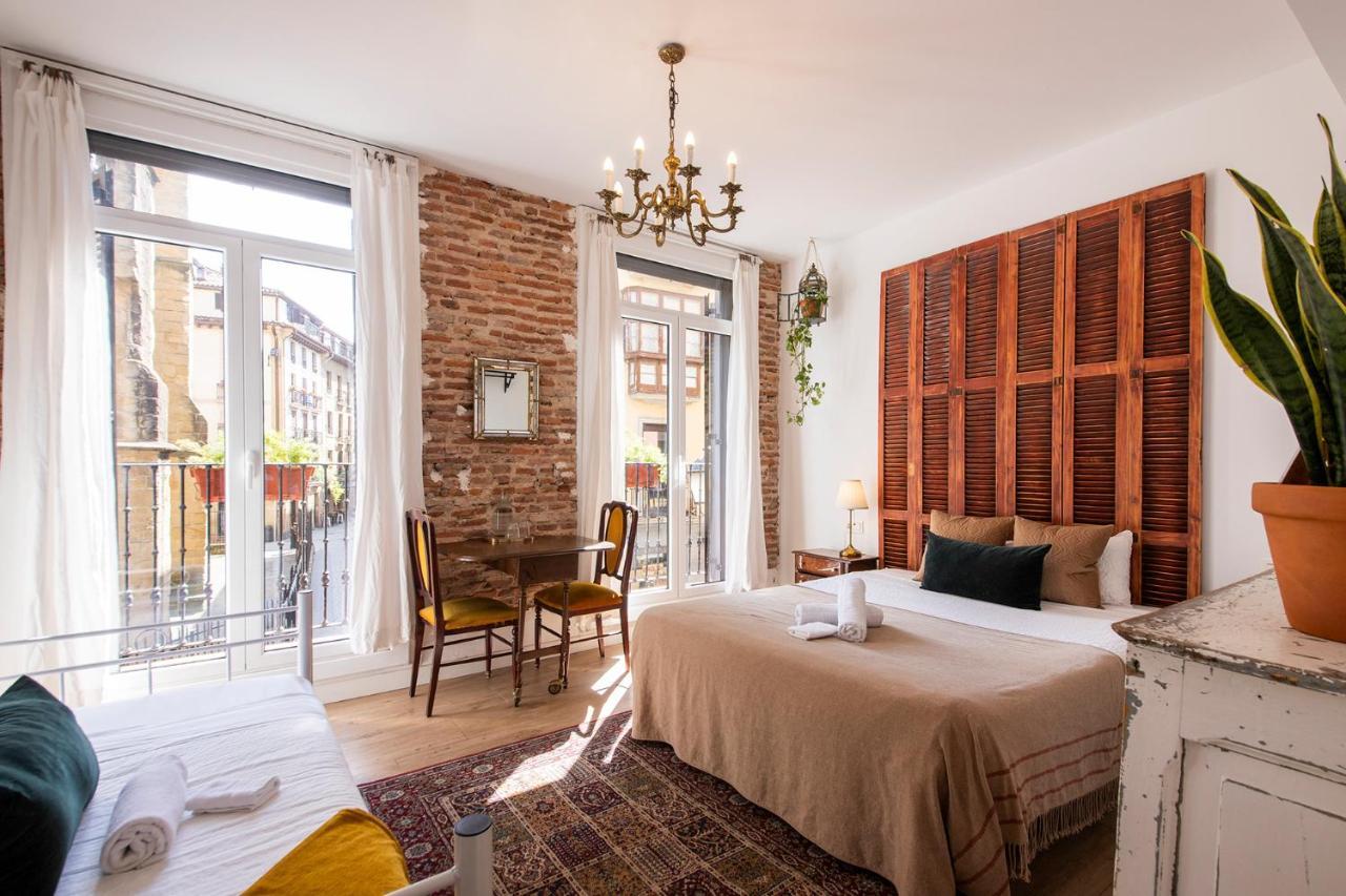 Off Beat Guesthouse - Self-Check-In - Sleep Conscious San Sebastian Exterior photo