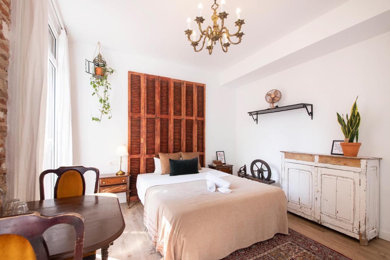 Off Beat Guesthouse - Self-Check-In - Sleep Conscious San Sebastian Exterior photo